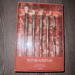 Sonia Kashuk Limited Edition Eye Brush Set with Silver Handles